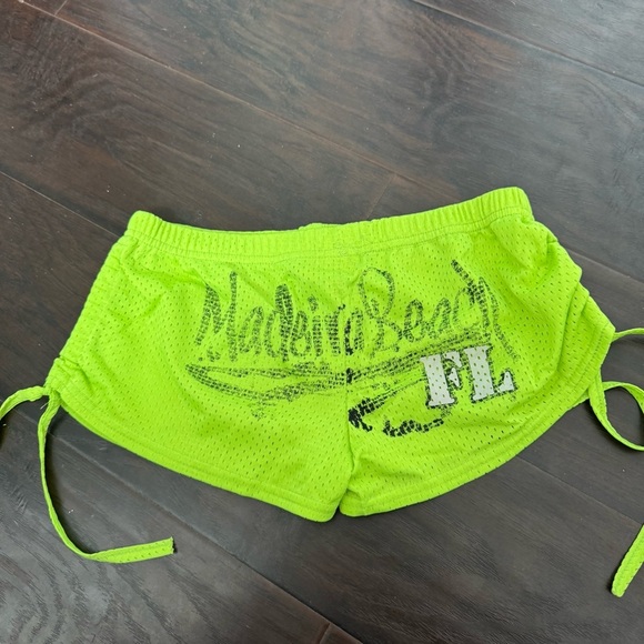 Y2K Malibu Beach Neon Green Mesh Micro Booty Shorts with Peace Sign M - Picture 5 of 6